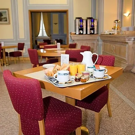 Hotel Le Continental Forges-les-Eaux